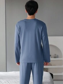 2 件男士舒适睡衣套装 - 时尚印花长袖圆领上衣和宽松裤子 - 适合春季、秋季和冬季户外休闲穿着 - 深灰色 - 查看 2