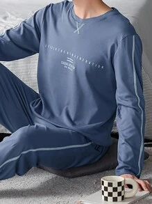 2 件男士舒适睡衣套装 - 时尚印花长袖圆领上衣和宽松裤子 - 适合春季、秋季和冬季户外休闲穿着 - 深灰色 - 查看 4