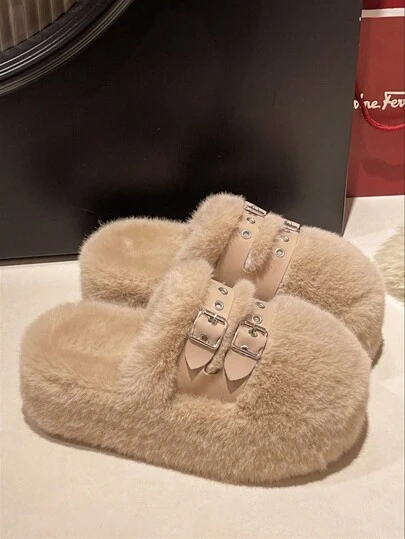 2025 新款女士冬季厚底毛绒拖鞋，矮个子女士一脚蹬毛绒拖鞋，卡其色带扣毛绒拖鞋，秋冬