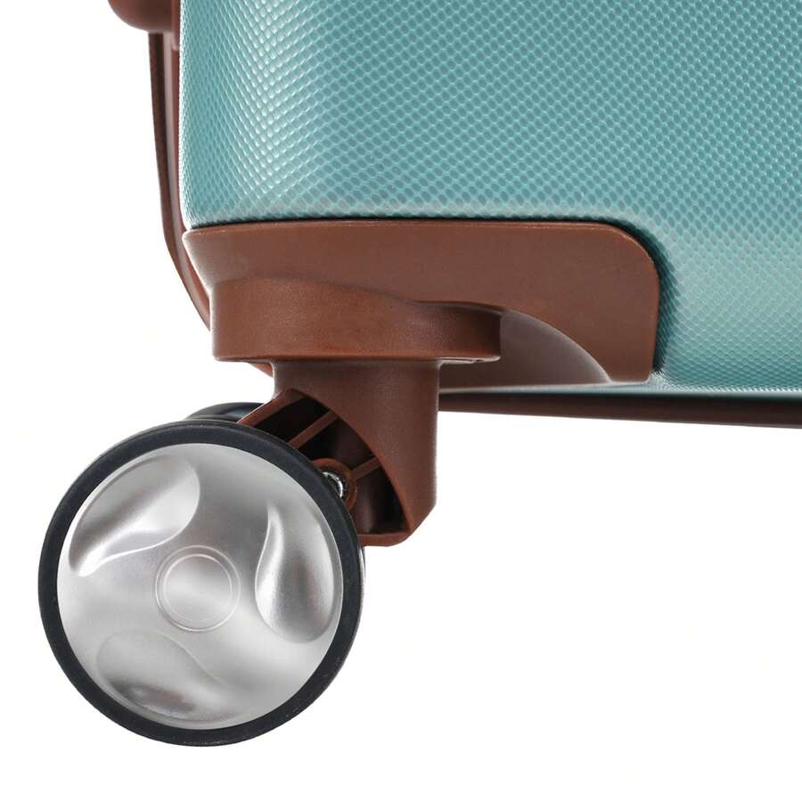 Stylish 20Inch Hardshell CarryOn Luggage Set With Double Spinner