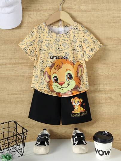 男童夏季休闲狮子印花圆领短袖 T 恤和狮子印花短裤套装