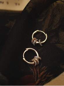 1 chiếc khuyên tai tròn nhỏ đính đá Rhinestone sang trọng nhẹ tinh tế, thiết kế tối giản dành cho phụ nữ - Vàng - Xem 4