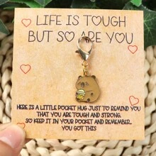 1 件/3 件 坚强的生活，坚强的你：口袋拥抱卡配可爱的水豚钥匙扣，背包和钥匙的动物饰物，生日、圣诞节、情人节礼物，送给家人和朋友 - 一份提醒您力量和韧性的小礼物情人节汽车配件包饰物学校字母背包可爱哥特式 Y2k 礼物创意包挂绳带身份证夹汽车配件包饰物 - 彩色 - 查看 4