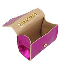 Bolsa Feminina Pequena Metalizada de Alça Corrente Dourada