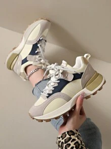 2024 Neue Damen Beige Athleisure Sneaker, dicksohliger Chunky Sneaker für alle Jahreszeiten, Mehrfarbig, erhöhte, Mesh durchbrochene flache Lässig Schuhe