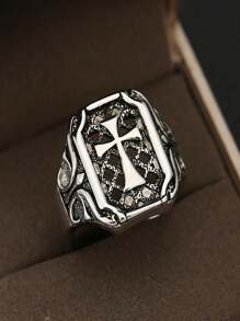 复古嘻哈戒指 - 男士镂空设计黄铜戒指，时尚珠宝适合日常佩戴和特殊场合