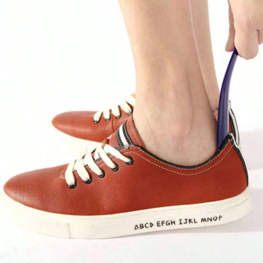 1 件短柄小鞋拔，长柄家用提鞋工具，适用于孕妇和老年人，便携式懒人鞋辅助器 - 多色隨機 - 查看 1