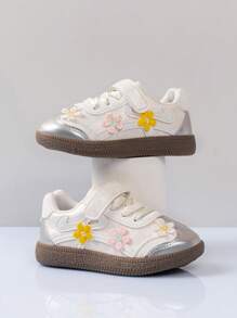 Spring/Autumn New Soft Bottom Casual Shoes, Outdoor Versatile Comfortable Flexible Baby Toddler Girls Sports Shoes - White - View 3