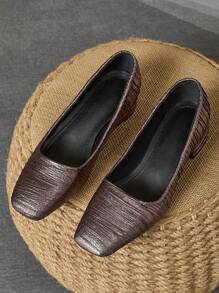 Women's Fashion Square Toe Low Vamp 3cm Heel Pump Shoe, Outdoor Street Casual Vintage Mocha Brown Versatile Stylish Sneaker