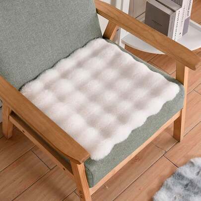 1pc Soft Non-Slip Cushion, Solid Color Plush Fluffy Square Artificial Fur Chair Pad, Super Soft Carpet Mat, Easy To Clean And Store, Multipurpose For Living Room, Bedroom, Dorm, Office Chair, Home Sofa, Home Decor Carpet
