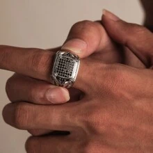1 Chiếc Nhẫn Đính Đá Cubic Zirconia Thời Trang Đính Kim Cương Giả Nam Với Phong Cách Tuyệt Vời Châu Âu Và Mỹ, Ban Nhạc Đám Cưới Sang Trọng - Vàng - Xem 16