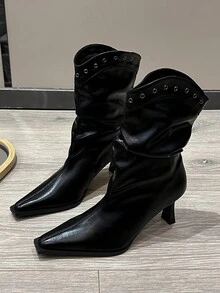 女士高跟尖头黑色法式短靴，新款秋冬铆钉长靴，细跟叠跟白色细跟踝靴 - 黑色 - 查看 6