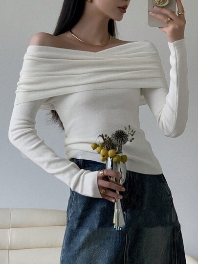 Elegante suéter de punto escote hombros descubiertos, estilo francés, ajuste ceñido, diseño minimalista para mujer, adecuado para primavera y otoño