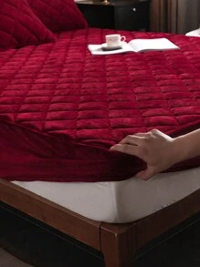 3-częściowy zestaw prześcieradeł z grubego aksamitu z dopasowaną gumką (1* prześcieradło z dopasowaną gumką + 2* poszewki na poduszki, bez rdzenia), miękka, wygodna, oddychająca pościel, ciepły zimowy, jednolity kolor, zestaw ochraniaczy na materac w kolorze claret, do sypialni, pokoju gościnnego - Burgund - Zobacz 3