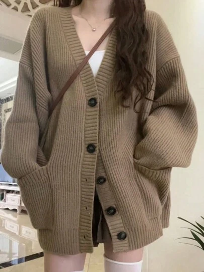 女士纯色前扣 V 领双口袋长袖针织开衫