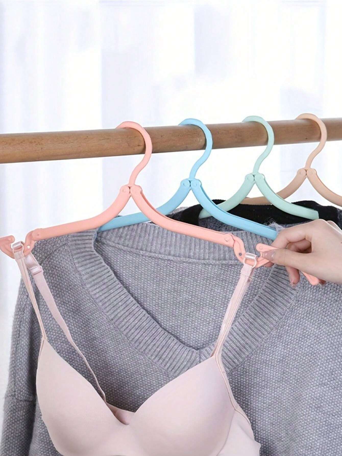 Folding Clothes Hanger, Portable Retractable Collapsible Clothes Drying