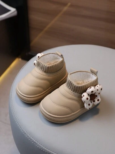 1 双女童可爱花朵装饰 PU 皮革雪地靴，防滑耐磨保暖保暖内衬婴儿短靴，秋冬