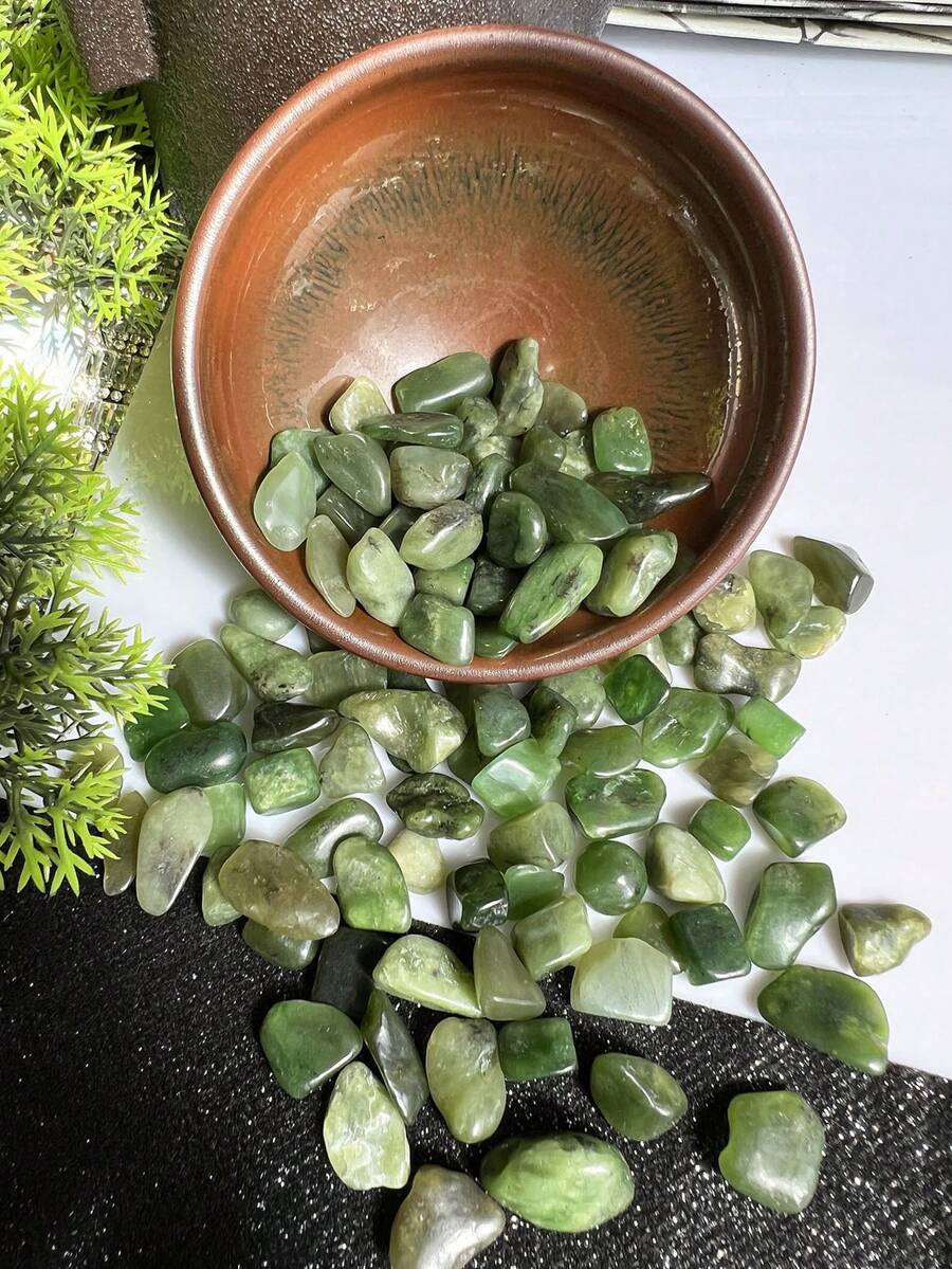 100g/0.22lb Polished Gemstone Rocks, Natural Tumbled Jade Crystal Chips