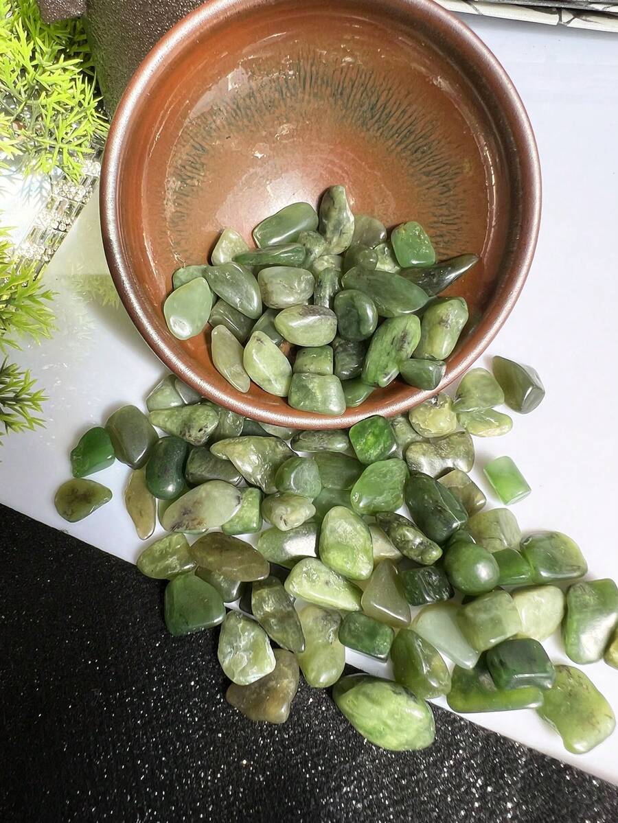 100g/0.22lb Polished Gemstone Rocks, Natural Tumbled Jade Crystal Chips