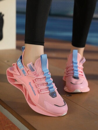 女士透气运动鞋，2024年新款韩国潮流百搭跑步鞋，时尚品牌，秋季