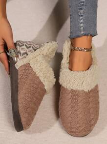 Pantuflas de invierno para mujer de tipo botín de tobillo con slip-on, zapatos de casa cálidos y cómodos con color contrastante