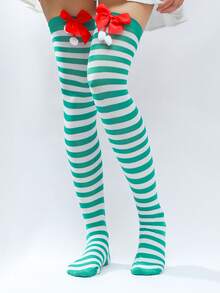 2 chiếc tất Giáng sinh, tất sọc cho người lớn, tất cao đến đầu gối có nơ đỏ và phụ kiện búi tóc - Nhiều màu - Xem 3