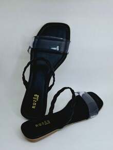 Women Flat Sandals - 黑色 - 查看 2
