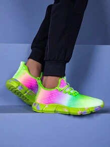 Paare Schuhe: Ultra-weich, super-leicht Popcorn Sohle, geruchsresistente Sohle, bunte gestrickte Rundkappe, Schnürung in einem Stück Socken-Stil, lässiges sportliches Design, eng anliegend, Popcorn Sohle, asymmetrischer mehrfarbiger lässiger Sportbekleidung Sneaker