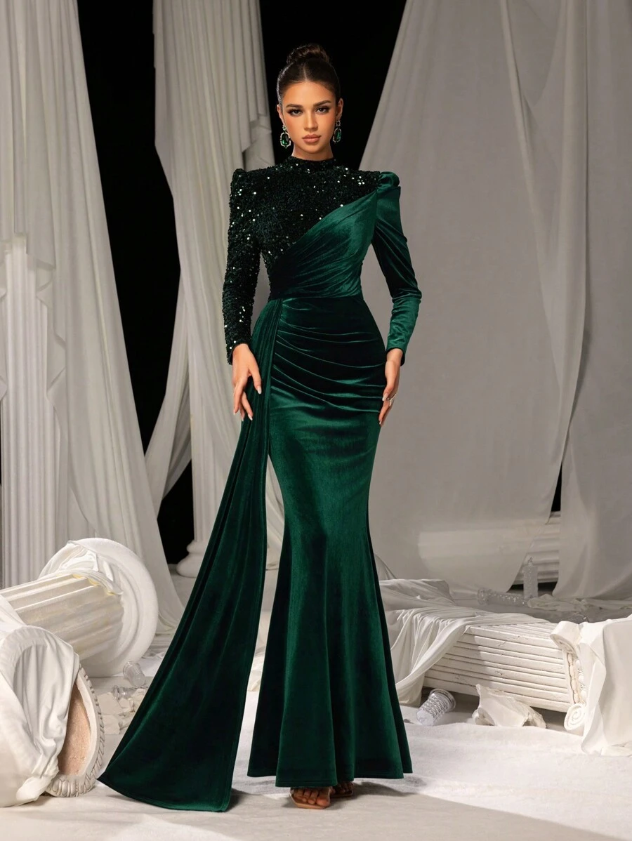 Faeriesty Elegant Velvet Mermaid Tail Maxi Dress With Sparkling Sequin Embroidery | Luxury Evening Dress For Galas, Weddings, And Cannes Parties Party Dress Wedding Guest Dress Formal Dress,Gown - Màu xanh lá cây đậm - Xem 1