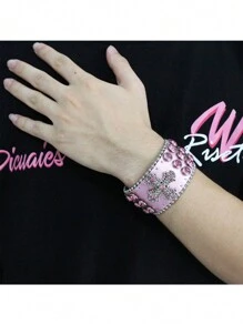 Braccialetti in pelle con rivetti a forma di croce, stile hip hop punk rock, ampi braccialetti per discoteca, DJ, cantanti, costumi di scena e cosplay - Multicolore - Visualizzare 7