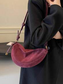 Autumn And Winter Super Fire Niche Suede Bag Women's 2024 New Joker Crossbody Dumpling Bag Under Shoulder.