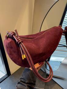 Autumn And Winter Super Fire Niche Suede Bag Women's 2024 New Joker Crossbody Dumpling Bag Under Shoulder.