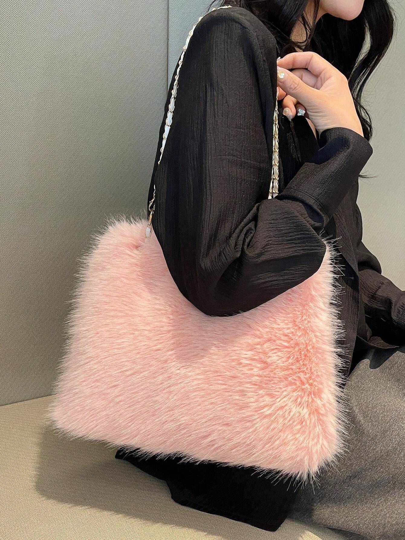 1pc Autumn/Winter New Plush Chain Crossbody Bag, Large Capacity Fluffy