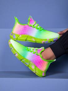 Paare Schuhe: Ultra-weich, super-leicht Popcorn Sohle, geruchsresistente Sohle, bunte gestrickte Rundkappe, Schnürung in einem Stück Socken-Stil, lässiges sportliches Design, eng anliegend, Popcorn Sohle, asymmetrischer mehrfarbiger lässiger Sportbekleidung Sneaker