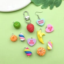 30 piezas de encantos de resina simulados de frutas, donas, corazones y comida surtidos para hacer joyas artesanales, collares, pulseras o accesorios