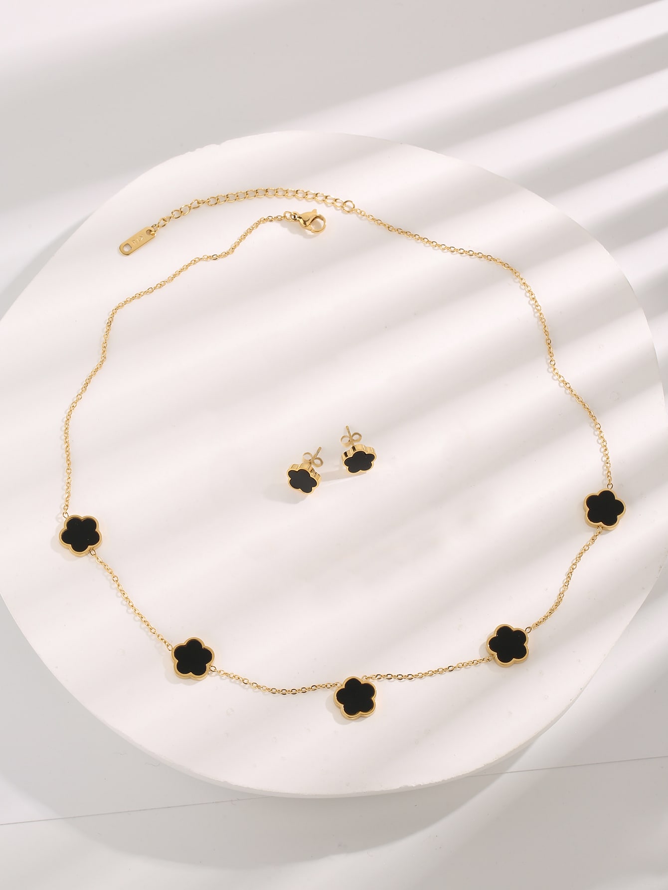 3pcs Fashion Stainless Steel Flower Decor Chain Necklace Earring Set For Women For Daily Life Valentines,Mom,Mother,Mother's Day,Gift