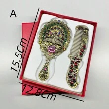 Exquisite Small Relief Antique Peacock Open Screen Handheld Mirror & Portable Creative Sense Comb, Gift Box With Greeting Gifts And Birthday Gifts,The Color Of The Gemstones Inlaid In The Product Is Random,Women Valentine Gift Birthday Boyfriend Girlfriend