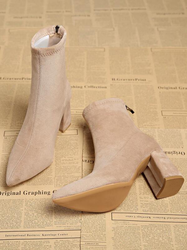 2024 Autumn Soft Sole British Style Retro Boots Women Fashion Short Boots Chelsea Boots With Back Zipper