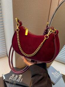 Mini bolso mate liso con decoración de cadena y forma de media luna para el hombro/cruzado