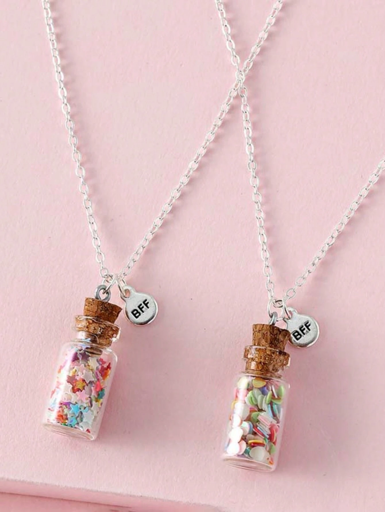 2pcs Set New Unique Kids Gift Glass Bottle Pendant, Minimalist Glow In