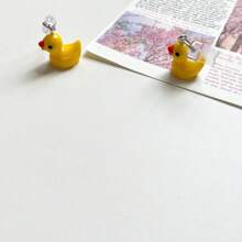 新款经典可爱款小鸭子 iPhone 防尘塞 Type-C 防尘塞 Android 手机防尘塞 - 小黃鴨手機充電口防塵塞 - 查看 4