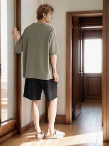 Men's Summer Pajamas Short Sleeve Round Neck Leisure Print Homewear Shorts Set, Vacation