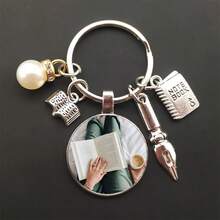 Customized Time Jewel Retro Couple Photo Keychain Decoration Gift, Suitable For Car, Books, Writers, Students, Teachers, Bookworms