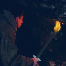 Froadp Torce a cera con protezione per le mani, durata di combustione 100 minuti Torcia da giardino con protezione per le mani e manico extra lungo per giardino, campeggio, escursionismo notturno - nero - Visualizzare 6
