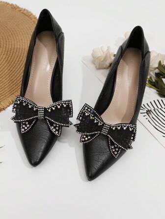 1 paire d'élégants clips de chaussure style coréen avec strass et maille, décorations de chaussure détachables convenant aux talons hauts et sandales pour femmes