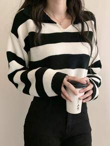 Contrast Stripe Loose Cropped Collared Pullover Sweater