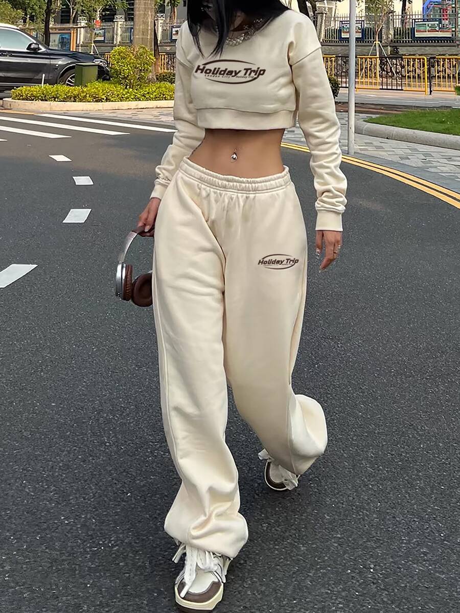 Bộ 2 áo hoodie ngắn tay in chữ thể thao dành cho nữ và quần nỉ - Màu be - Xem 1