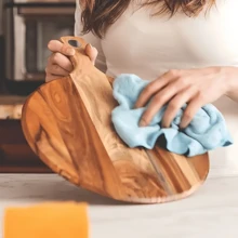 Acacia Wood Cutting Board With Handle Round Acacia Wood Cutting Board Flower-Shaped Acacia Wood Tray American-Style Wooden Steak Plate/Dinner Plate/Pizza Board Wooden Tray For Meat, Cheese, Bread, Vegetables And Fruits Home & Dorm Chopping Board Kitchen & Dorm Supplies