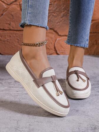 时尚经典一脚蹬舒适女士休闲鞋，耐用防滑设计，适合室内和室外，高品质创新设计，2024 年最新潮流款式