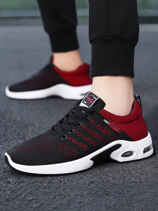 أحذية رياضية للرجال ذات تهوية وراحة، قاعدة سميكة وناعمة ماصة للصدمات، أربطة إغلاق، موديل منخفض، مناسبة للتدريب في الأماكن المفتوحة والارتداء اليومي، مناسبة لجميع الفصول